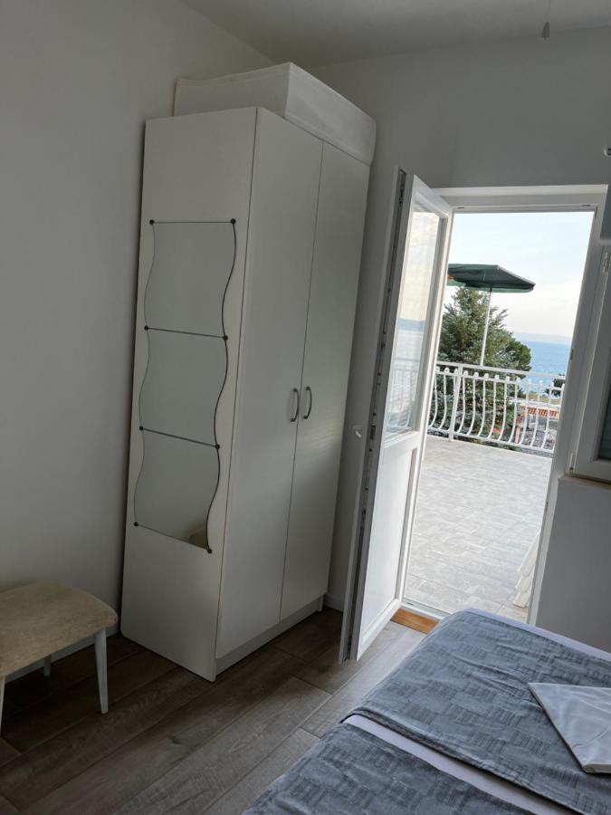 Markota Apartment Baška Voda Buitenkant foto