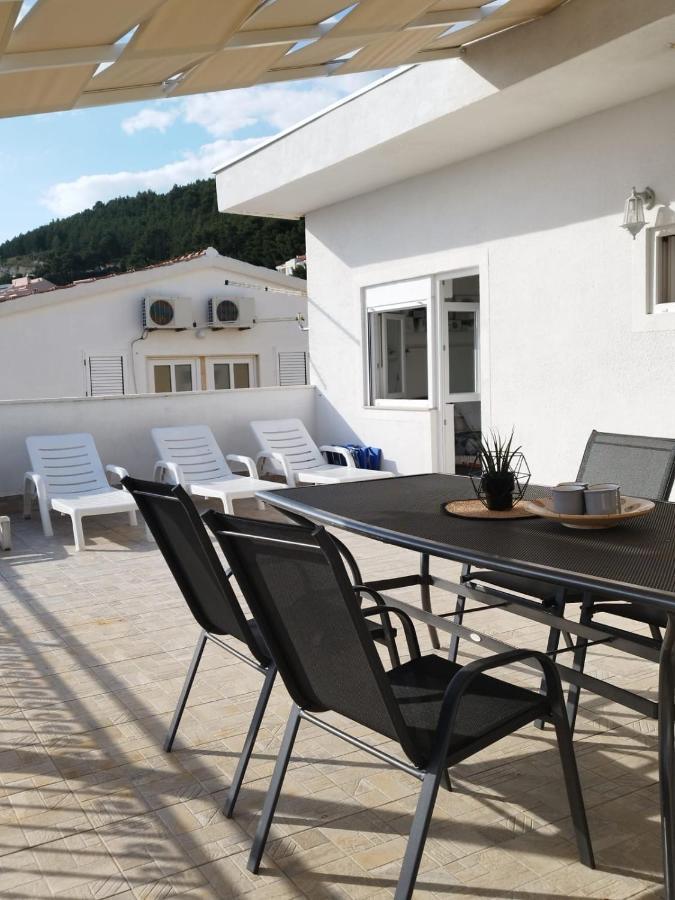 Markota Apartment Baška Voda Buitenkant foto